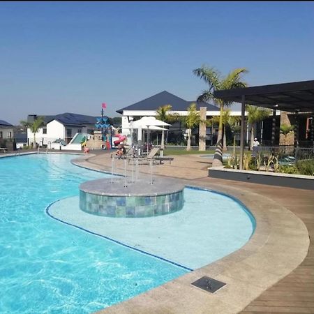 Апартаменты Ballito Splash Экстерьер фото